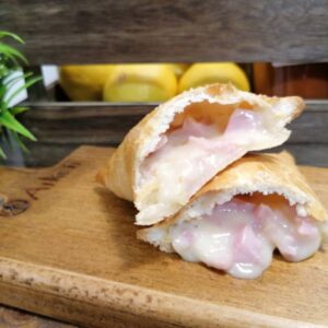 Empanada Jamón y Queso
